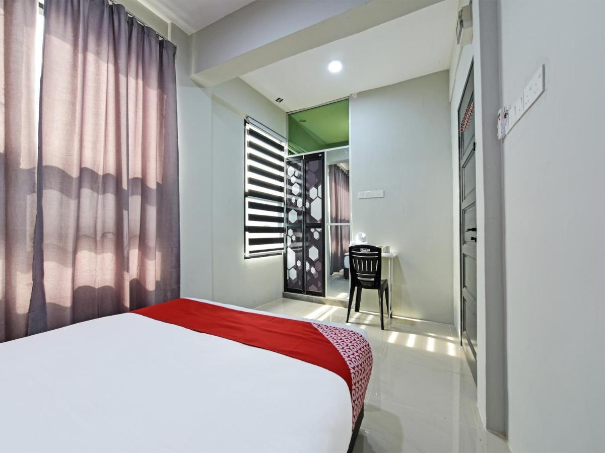Oyo 90594 Hotel Casalink Paka Exterior photo
